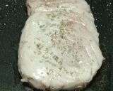 Foto langkah ke 3 dari resep Marlin steak with mushroom sauce.