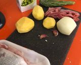 Foto del paso 1 de la receta Dorada al horno con patatas