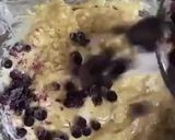 Foto langkah ke 3 dari resep Blueberry Muffins Gak Pake Mixer. Moist, quick & easy.