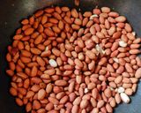 A picture of step 1 of Homemade peanut butter.