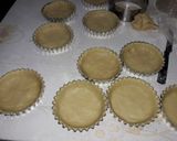Foto del paso 1 de la receta: Mini tartas surtidas (jamón y queso/atún y huevo)