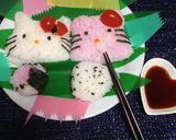 Foto del paso 3 de la receta: Japanese Hello Kitty Onigiri!