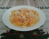 Foto del paso 4 de la receta: Moñitas con crema de zanahoria y salchicha