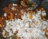 A picture of step 3 of Gobhi mussalam.