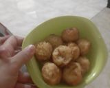 Foto langkah ke 5 dari resep Bola-Bola Mie untuk Anak.