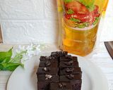 Foto langkah ke 13 dari resep Epic Chocolate Cake.