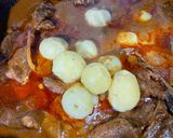 Foto langkah ke 6 dari resep Rendang Sapi Sengkel Kentang Mini.