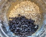 A picture of step 3 of Oatmeal Chocolate Chip Cookies.