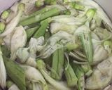 Hình bước làm 2 của món Canh chua bông so đũa