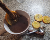 Foto del paso 5 de la receta: Chocolate caliente con mandarina, canela y jengibre