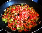 Foto del paso 4 de la receta: Arroz Bomba con pollo al cúrcuma
