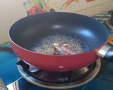 A picture of step 5 of Radish Pulav/Mullangi Rice.
