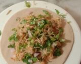 A picture of step 2 of Radish Parantha.