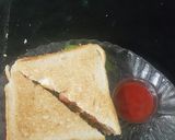 A picture of step 4 of Chicken cheese sandwich.