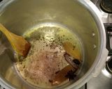 A picture of step 5 of Waghareli khichdi.