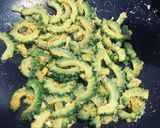 【鹹蛋苦瓜】的食譜步驟12照片