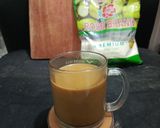Foto langkah ke 5 dari resep Hot Milk Coffee.