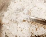 A picture of step 2 of Kadam Phool Bhapa Pitha.