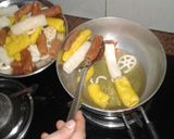 A picture of step 3 of Fried Papad.