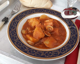 Foto del paso 7 de la receta: Patatas con sepia y almejas