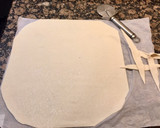 Foto del paso 6 de la receta: Coca de hojaldre rellena de Cabello de ángel sin gluten