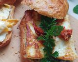 A picture of step 4 of Halloumi slider.