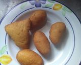 A picture of step 9 of Orange mandazi.