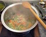 Foto del paso 4 de la receta: Sopa o Crema Dorada con Calabaza y Coliflor a Tu Gusto