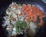 A picture of step 3 of Ghungni/Chole Matar Chaat.