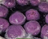 Foto langkah ke 5 dari resep Klepon/Onde Onde Ubi Ungu.