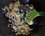 Foto langkah ke 5 dari resep Nasi goreng putih telur.