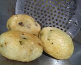 Foto langkah ke 4 dari resep Kroket Singkong Isi Tempe.