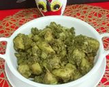 A picture of step 5 of Hariyali Aloo.