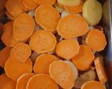 Édesburgonyás rakott tarja recept fázis 2 fotója