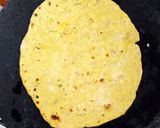 A picture of step 7 of Leftover daal paratha.