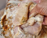 Foto del paso 3 de la receta: Pollo al yogur estilo crujiente