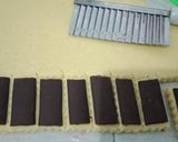 Foto langkah ke 3 dari resep Cookies coklat simple enak.