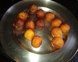 A picture of step 4 of Gulab jamun.