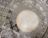 Foto del paso 2 de la receta: Masitas de coco 🥥 mágicas