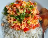 Foto langkah ke 4 dari resep Scramble telur tomat.