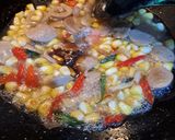 Foto langkah ke 3 dari resep Tumis Sawi Putih Jagung Manis.
