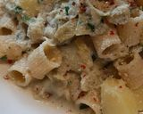 Foto del passaggio 4 della ricetta Mezzi rigatoni con carciofi glutenfree