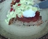 A picture of step 5 of Egg with Avocado 🥑.