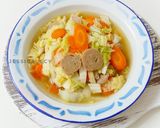 Foto langkah ke 5 dari resep Sayur Sawi Putih Campur Bakso dan Wortel.