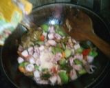 Foto langkah ke 8 dari resep Oseng Cumi Asin pete Cabai Hijau.