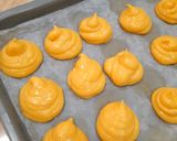 Foto langkah ke 4 dari resep Kue Soes (cream puff) anti gagal.