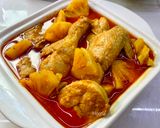 Foto langkah ke 4 dari resep Asam Pedas Ayam Nanas.