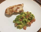 Foto del paso 3 de la receta: Pollo asado y ensalada de aguacate