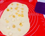 Foto langkah ke 4 dari resep Cheese Bread (No egg).