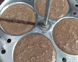 A picture of step 3 of Chocolate idli.